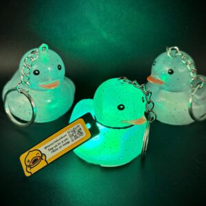 2.25” Glitter LED Keychain Duck | Flashing Light-Up Duck with Glitter Body | Hide & Collect | Cruise Duck with Keychain Ring | Jeep