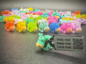 Mini Vibrant Cows | Magnetic or Suction Cup | Colorful Collectible Cows for Moo Moo Subarus, Subie, Cruises, Festivals