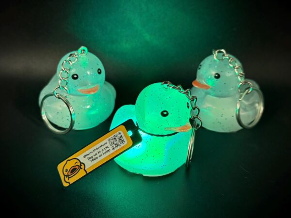 2.25” Glitter LED Keychain Duck | Flashing Light-Up Duck with Glitter Body | Hide & Collect | Cruise Duck with Keychain Ring | Jeep