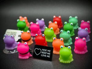 Mini Frogs for Frogging Fords – Under 0.75”! Bright Colors, Magnet or Suction Cup Base & Custom Trackable Tag