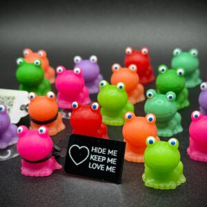 Mini Frogs for Frogging Fords – Under 0.75”! Bright Colors, Magnet or Suction Cup Base & Custom Trackable Tag