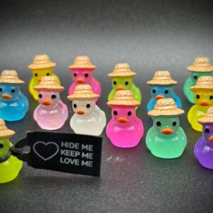 Mini Glow-in-the-Dark Ducks with Straw Hats – Summer Party Favors, Cruise Gifts, or Jeep Ducking Fun!